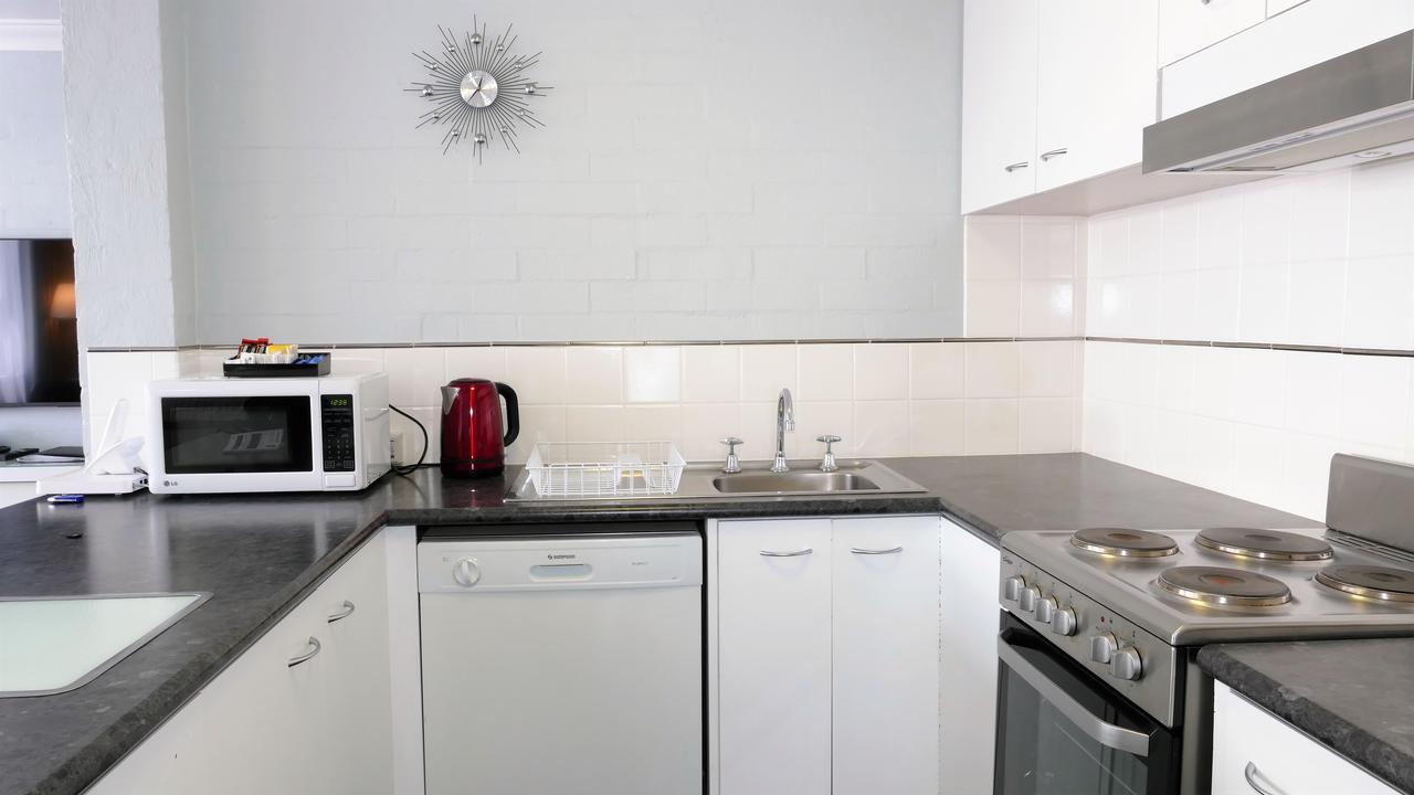 Dowler Apartments Subiaco Perth Room photo