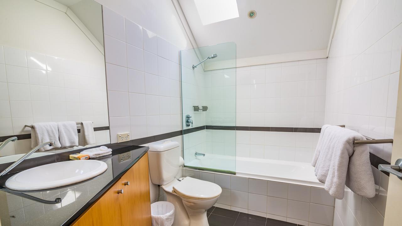 Dowler Apartments Subiaco Perth Room photo